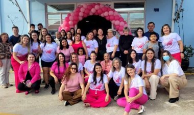 1º Outubro rosa na APAE de Angatuba oferece informações, bem estar e prevenção.