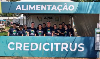 APAE de Novo Horizonte participa de evento com seus doces finos