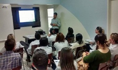Colaboradores participam de treinamento da norma ISO 9001