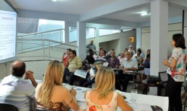 Diretoria e Conselhos participam de Reunião Ordinária