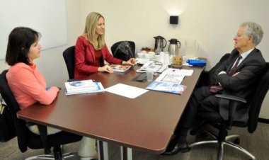 FEAPAES-SP tem reunião com a Fundação Dom Cabral