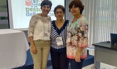 Coordenadoras da FEAPAES-SP participam de encontro do SUAS em Brasília