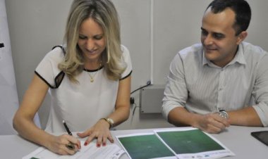 Federação firma parceria para utilização do Livox nas APAES