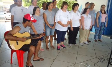 APAE de Martinópolis recebe moção de aplausos da Câmara Municipal