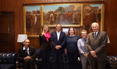 Governador recebe presidente e conselheiro consultivo da FEAPAES