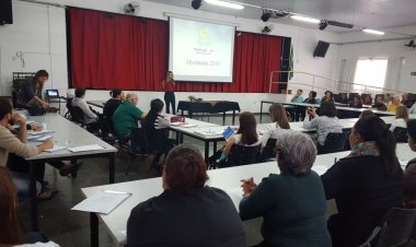 PRESIDENTE DA FEAPAES/SP VISITA APAE DE BAURU