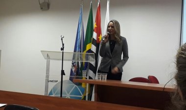 Presidente da FEAPAES ministra palestra na Unesp