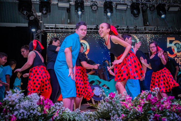 APAE de Andradina Celebra Meio Século de Dedicação e Inclusão.