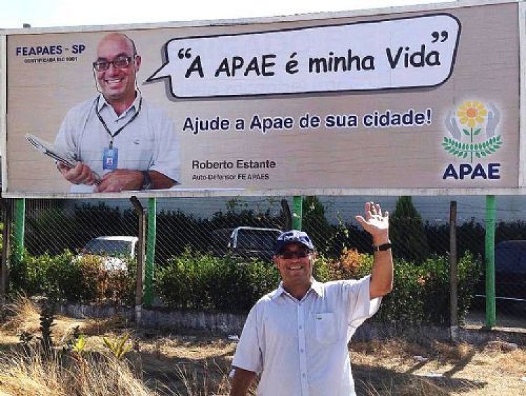 Autodefensor da Federação participa de campanha para ajudar as APAES