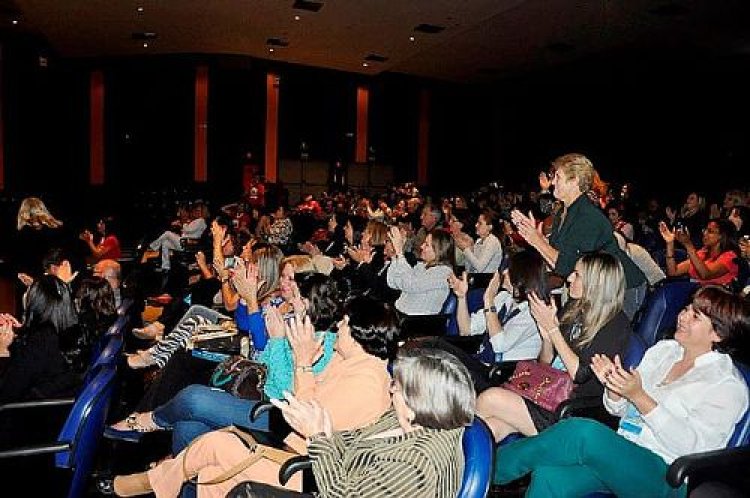 APAES participam do Congresso Estadual promovido pela Federação