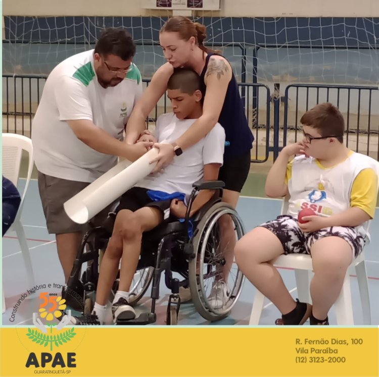 A APAE de Guaratinguetá participa das paraolimpíadas na Escola Municipal Madre Cecília em Taubaté-SP