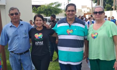 APAE de Pereira Barreto promove caminhada de conscientização do Autismo