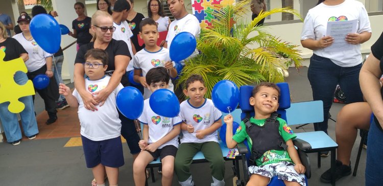 APAE de Pereira Barreto promove caminhada de conscientização do Autismo