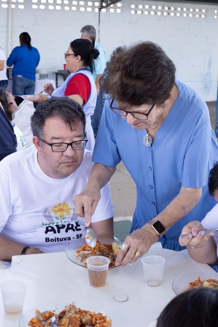 Dia Mundial de Conscientização do Autismo marcado pela integração entre APAE Iperó e APAE Boituva