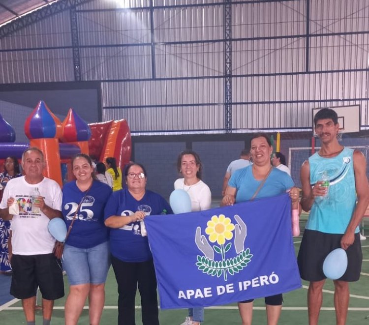 APAE de Iperó participa de caminhadas para Conscientização do Autismo