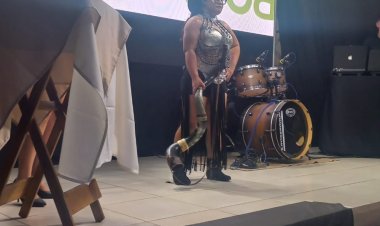 Usuários da APAE de Itaberá no Rei e Rainha da Queima do Alho de 2024