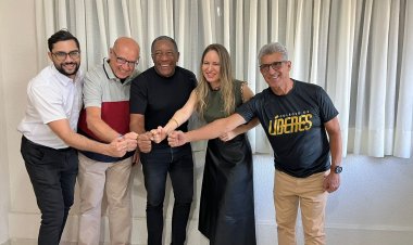 FEAPAES-SP Celebra Evento Histórico com Lançamento do Colégio de Líderes e Palestras Inspiradoras