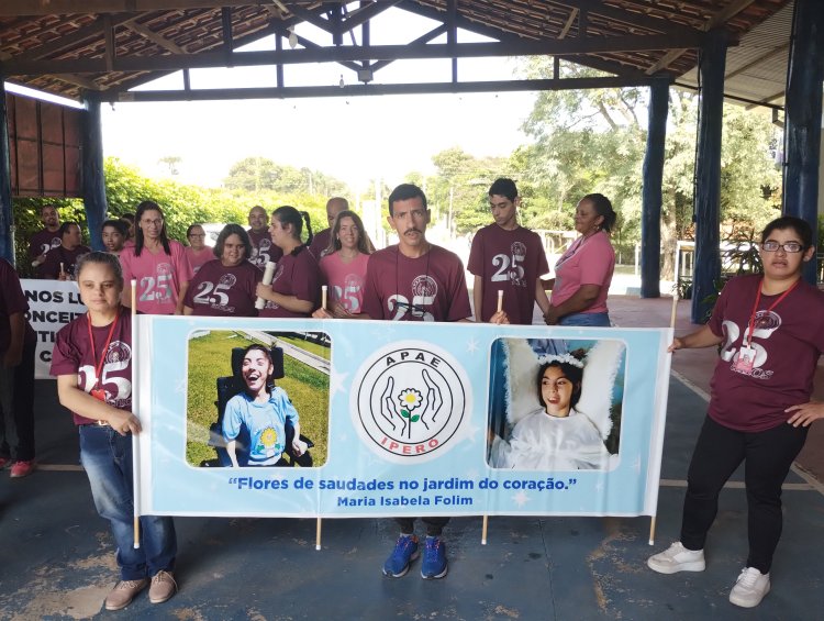 APAE de Iperó realiza desfile cívico