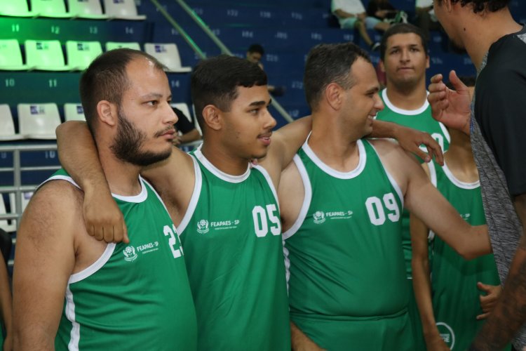 Sesi Franca Basquete e FEAPAES-SP promovem ação e jogo de exibição pelo Setembro Verde