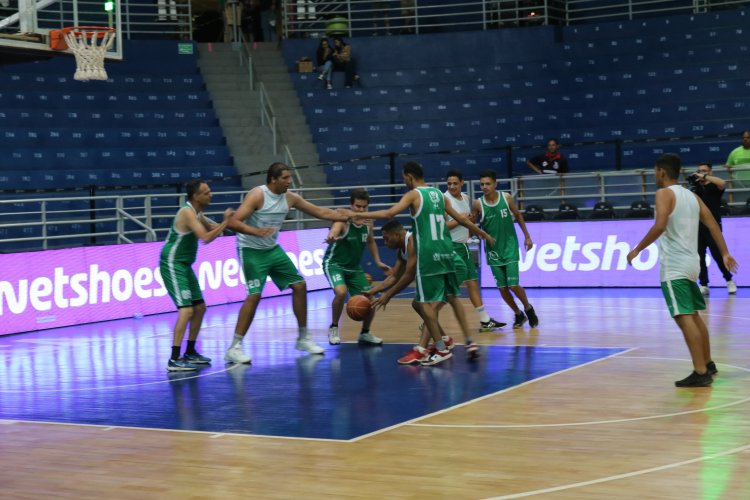 Sesi Franca Basquete e FEAPAES-SP promovem ação e jogo de exibição pelo Setembro Verde