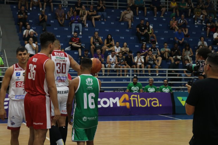 Sesi Franca Basquete e FEAPAES-SP promovem ação e jogo de exibição pelo Setembro Verde