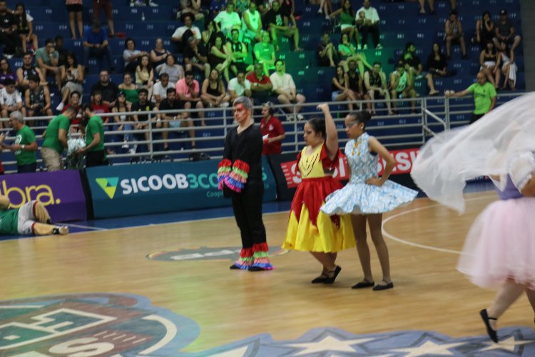 Sesi Franca Basquete e FEAPAES-SP promovem ação e jogo de exibição pelo Setembro Verde