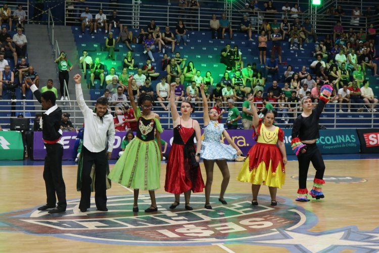 Sesi Franca Basquete e FEAPAES-SP promovem ação e jogo de exibição pelo Setembro Verde