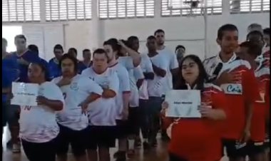 Peruíbe sedia o I Festival de Voleibol Adaptado com a participação das APAEs do Litoral Sul