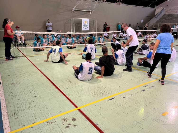 APAE Mairinque Sedia o 6º Torneio de Vôlei Sentado da APAE: Um Evento de Inclusão e Superação