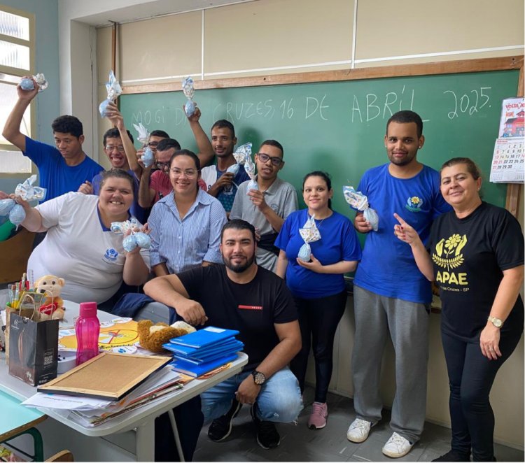 Voluntários espalham alegria com entrega de ovos de Páscoa na APAE de Mogi das Cruzes
