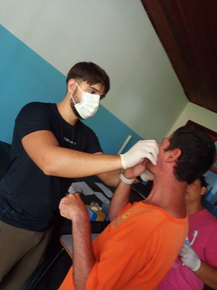 Higiene Bucal é tema de palestra e atendimento individualizado na APAE de Iperó