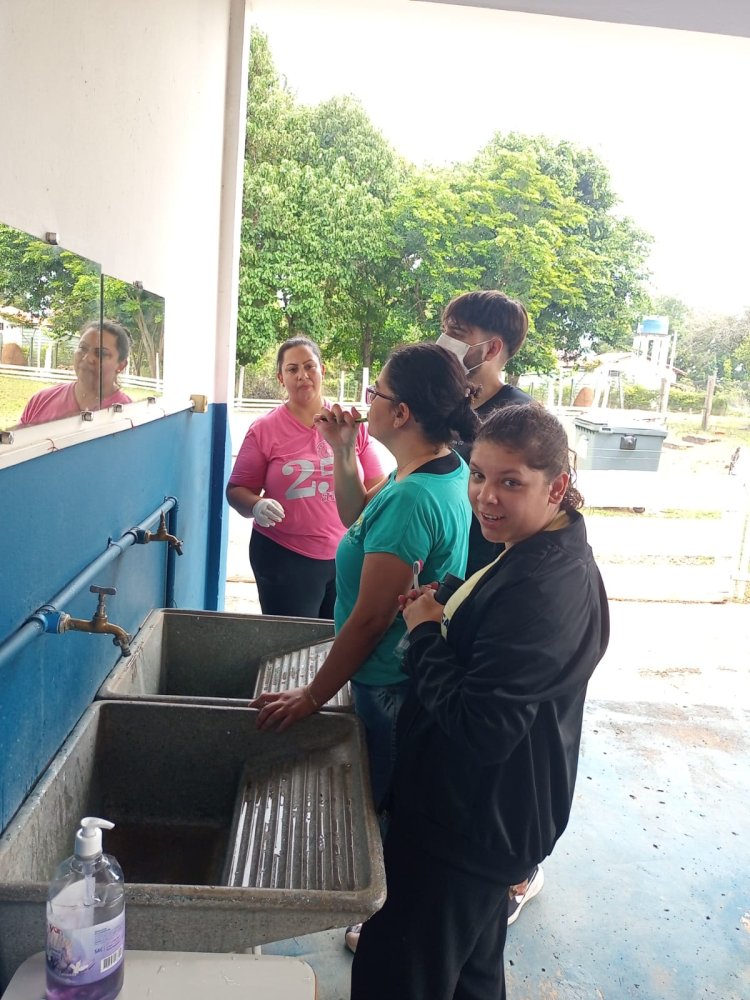 Higiene Bucal é tema de palestra e atendimento individualizado na APAE de Iperó