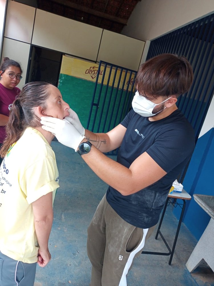 Higiene Bucal é tema de palestra e atendimento individualizado na APAE de Iperó