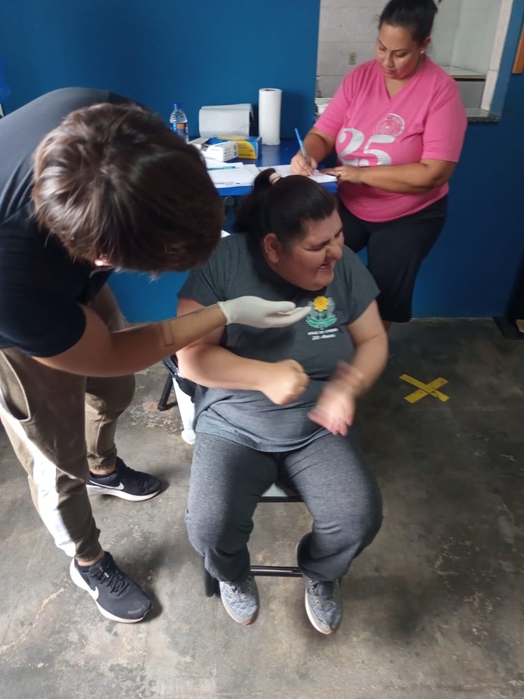 Higiene Bucal é tema de palestra e atendimento individualizado na APAE de Iperó