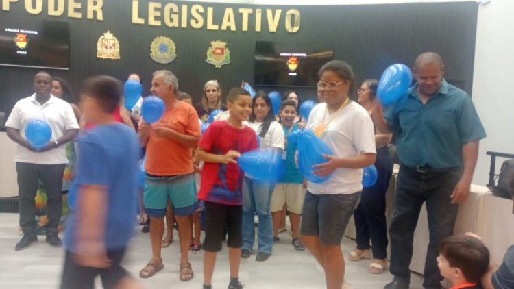 APAE de Iperó participa de ações pelo Dia Mundial de Conscientização do Autismo