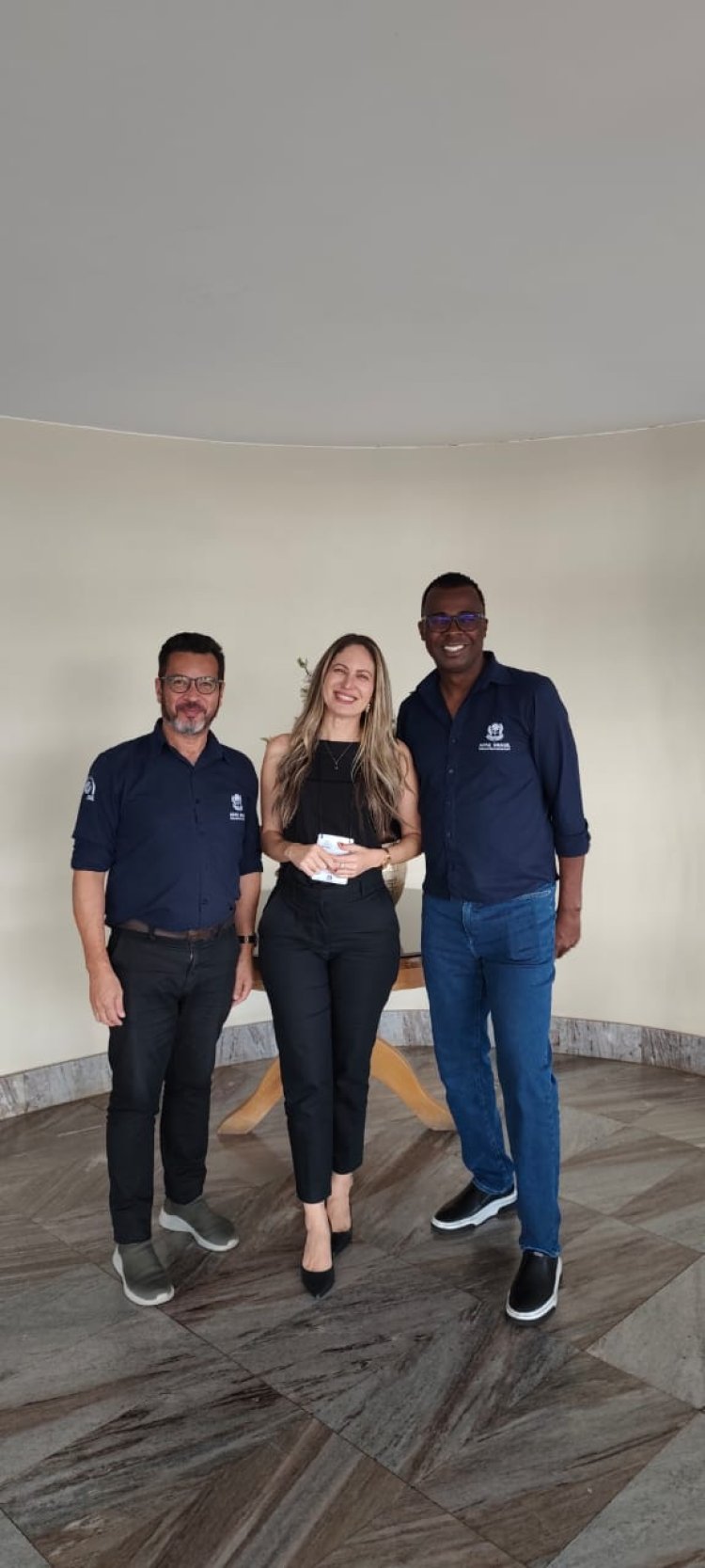 FEAPAES-SP marca presença em importante reunião na APAE Brasil