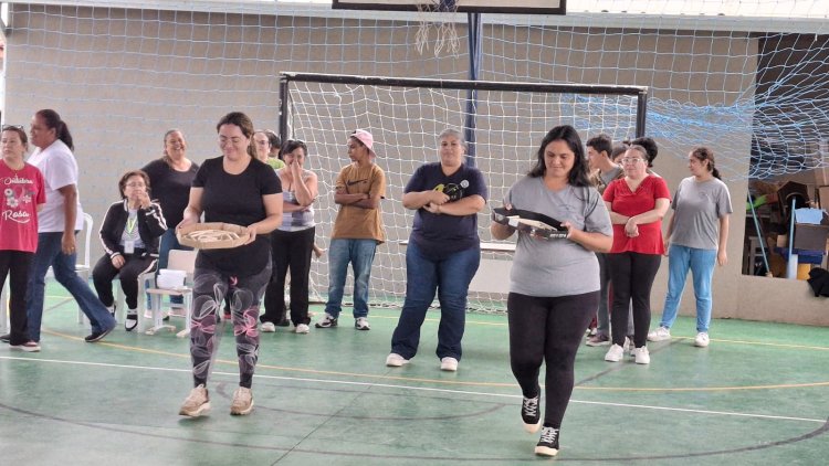 Celebrando o dia da família na escola