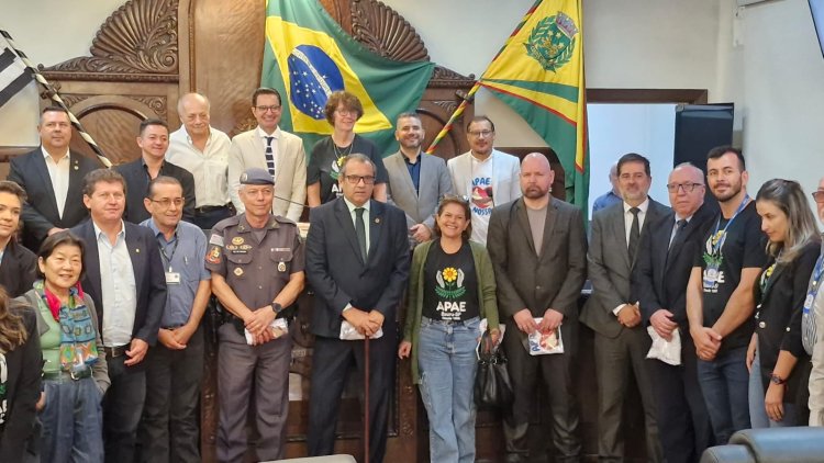 Compromisso e confiança: FEAPAES-SP participa de Audiência Pública e valoriza novo ciclo da APAE de Bauru