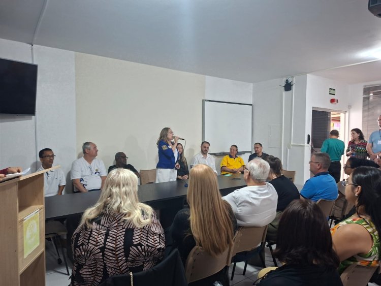 FEAPAES-SP e Lions presente na solenidade de inauguração do equipamento PediaSuit na APAE de Araraquara