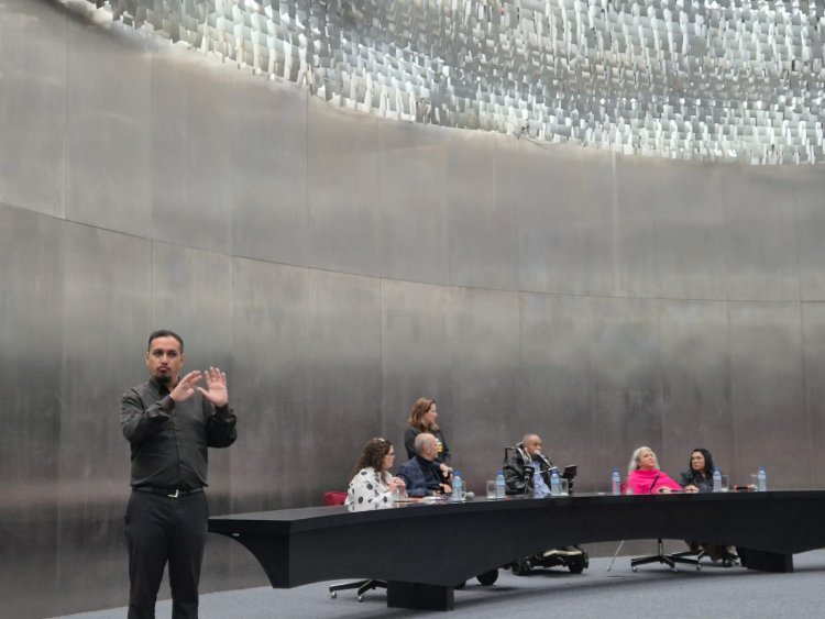 FEAPAES-SP marca presença nos 10 anos da REBRATES com representação institucional no seminário sobre a LBI