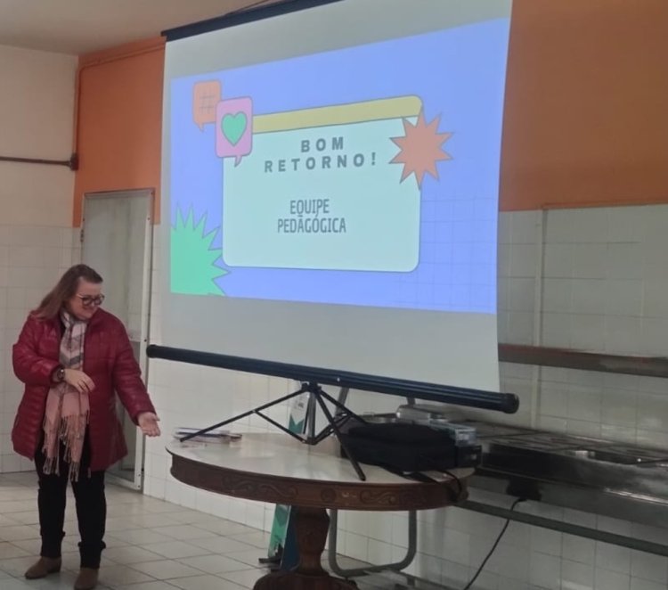 Profissionais da APAE de Mogi das Cruzes participam de treinamento sobre LGPD e iniciam novo semestre com planejamento