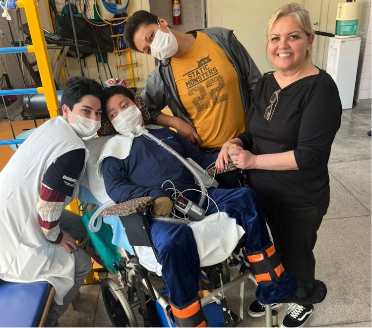 Pais participam da “Semana da Família” com foco no processo terapêutico na APAE de Mogi