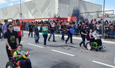 APAE de Mogi das Cruzes participa do Desfile Cívico em comemoração aos 465 anos da cidade