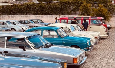 Evento solidário “Clássicos sobre Rodas” reúne apaixonados por veículos antigos e arrecada fundos para a APAE de Mogi das Cruzes