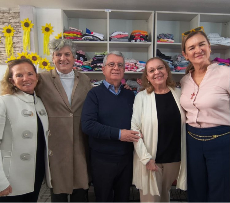 Bazar da APAE de Mogi ganha novo nome em homenagem à voluntária Esther Casella