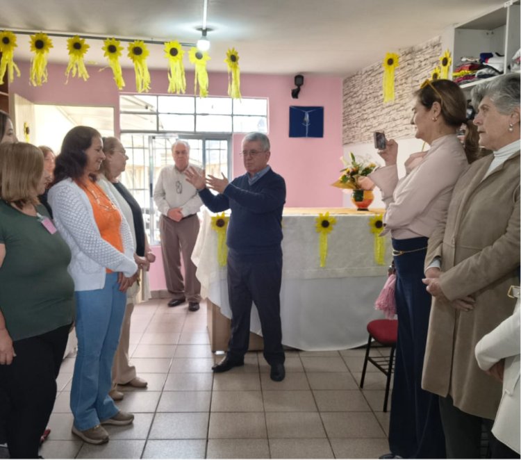 Bazar da APAE de Mogi ganha novo nome em homenagem à voluntária Esther Casella