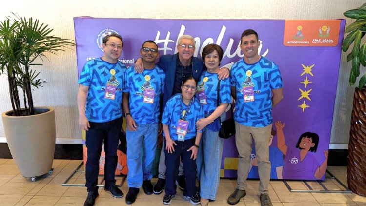 FEAPAES-SP marca presença no VI Encontro Nacional de Autodefensores das APAEs em Brasília