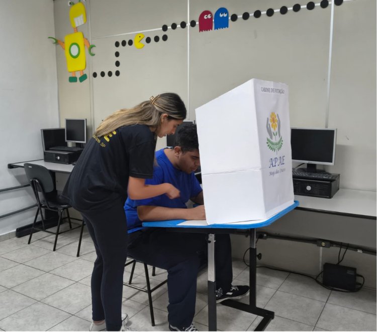 Eleição para autodefensor 2026 promove vivência cidadã entre alunos na APAE de Mogi
