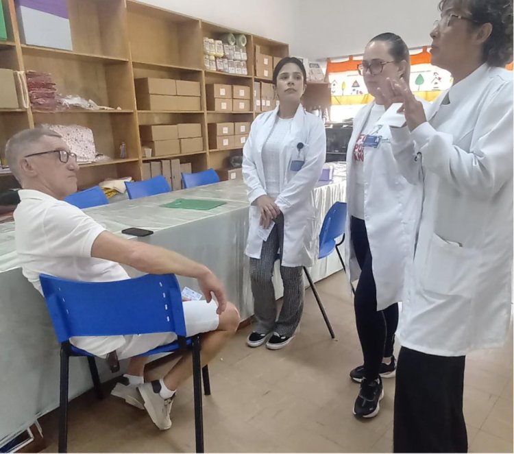 Palestra de conscientização do Novembro Azul mobiliza pais e responsáveis dos atendidos da APAE de Mogi