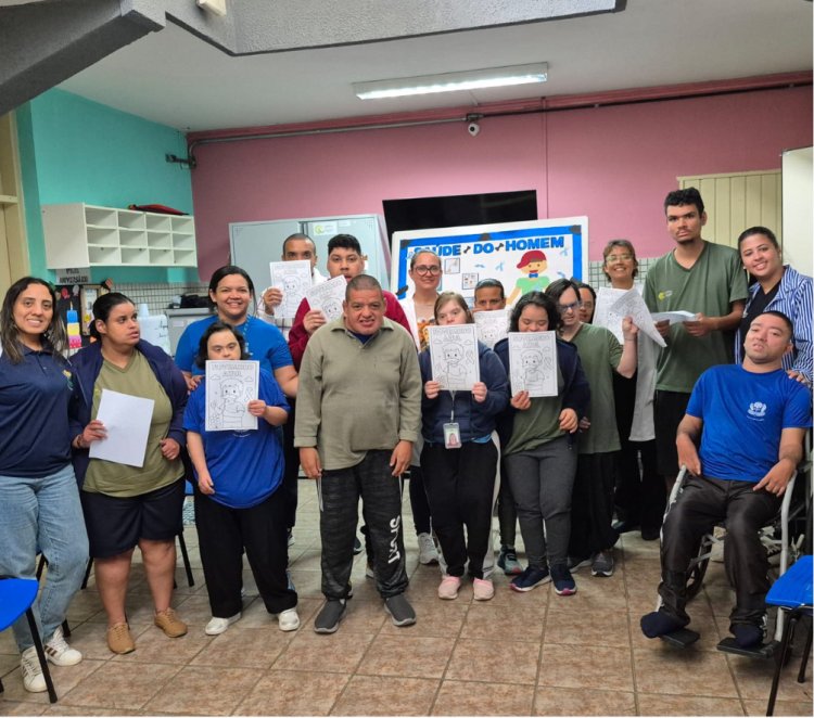 Atendidos do Diversidade Humana da APAE de Mogi participam de ação especial do Novembro Azul